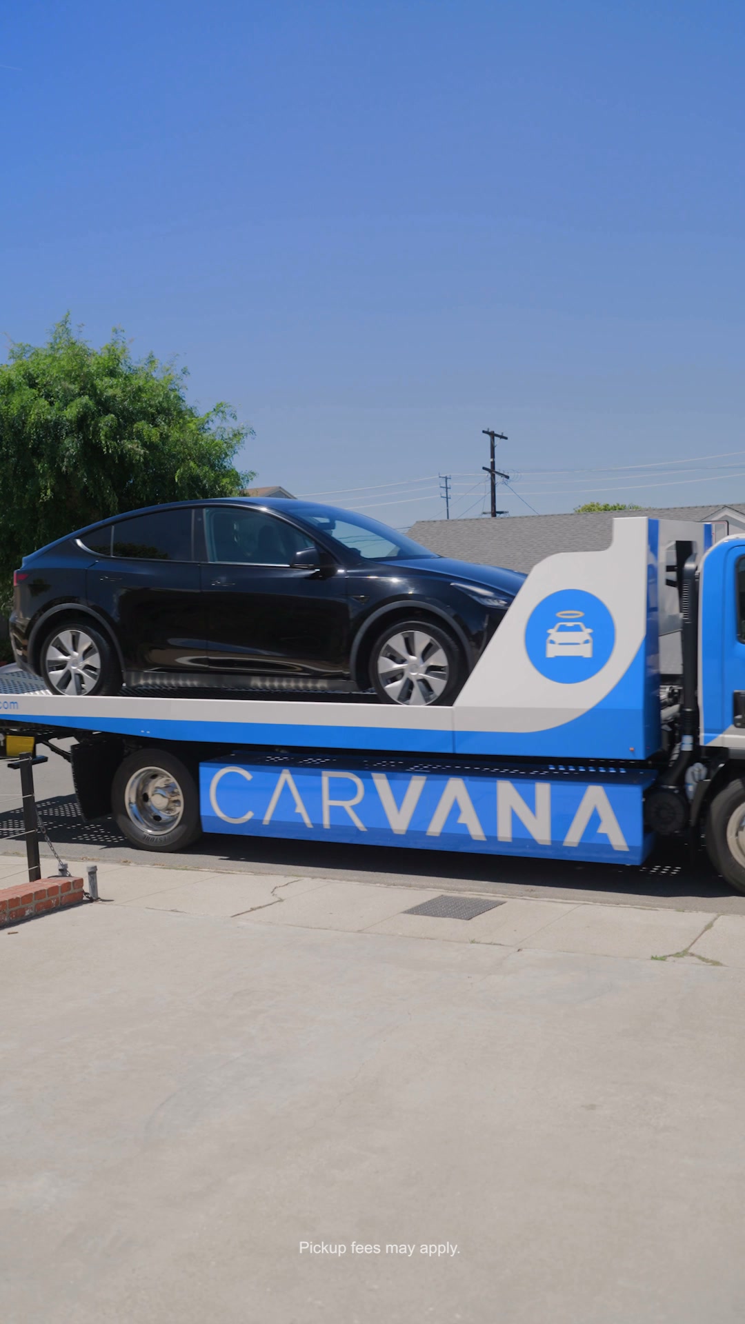 Carvana Facebook ad from Aug 28, 2026