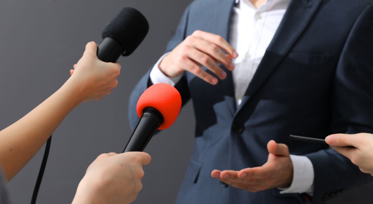 Contentworks Agency Facebook ad: Does Earned Media Exist In Forex Marketing?