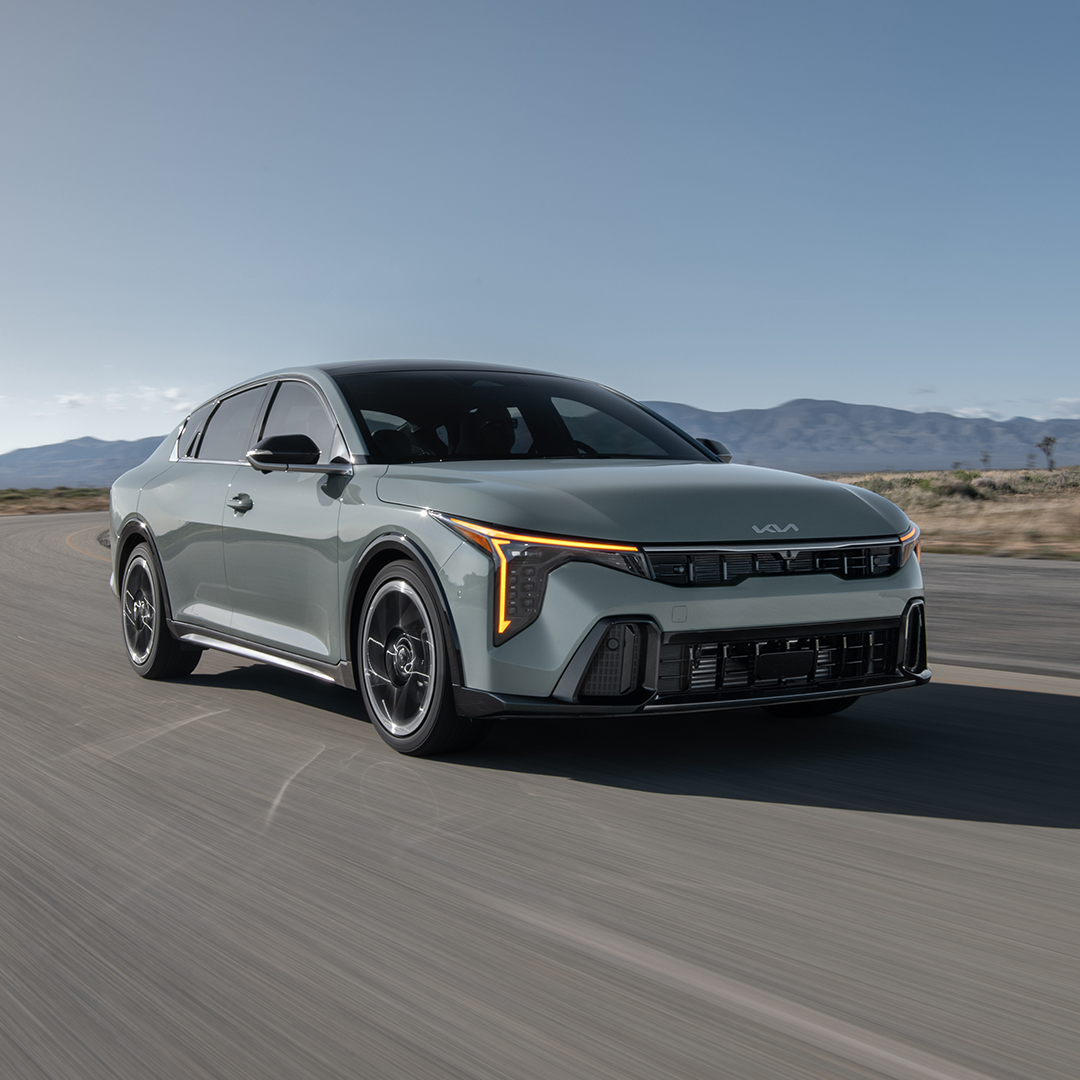 Kia on Atlantic Facebook ad: JULY 300-CAR SALES DRIVE IS ON!