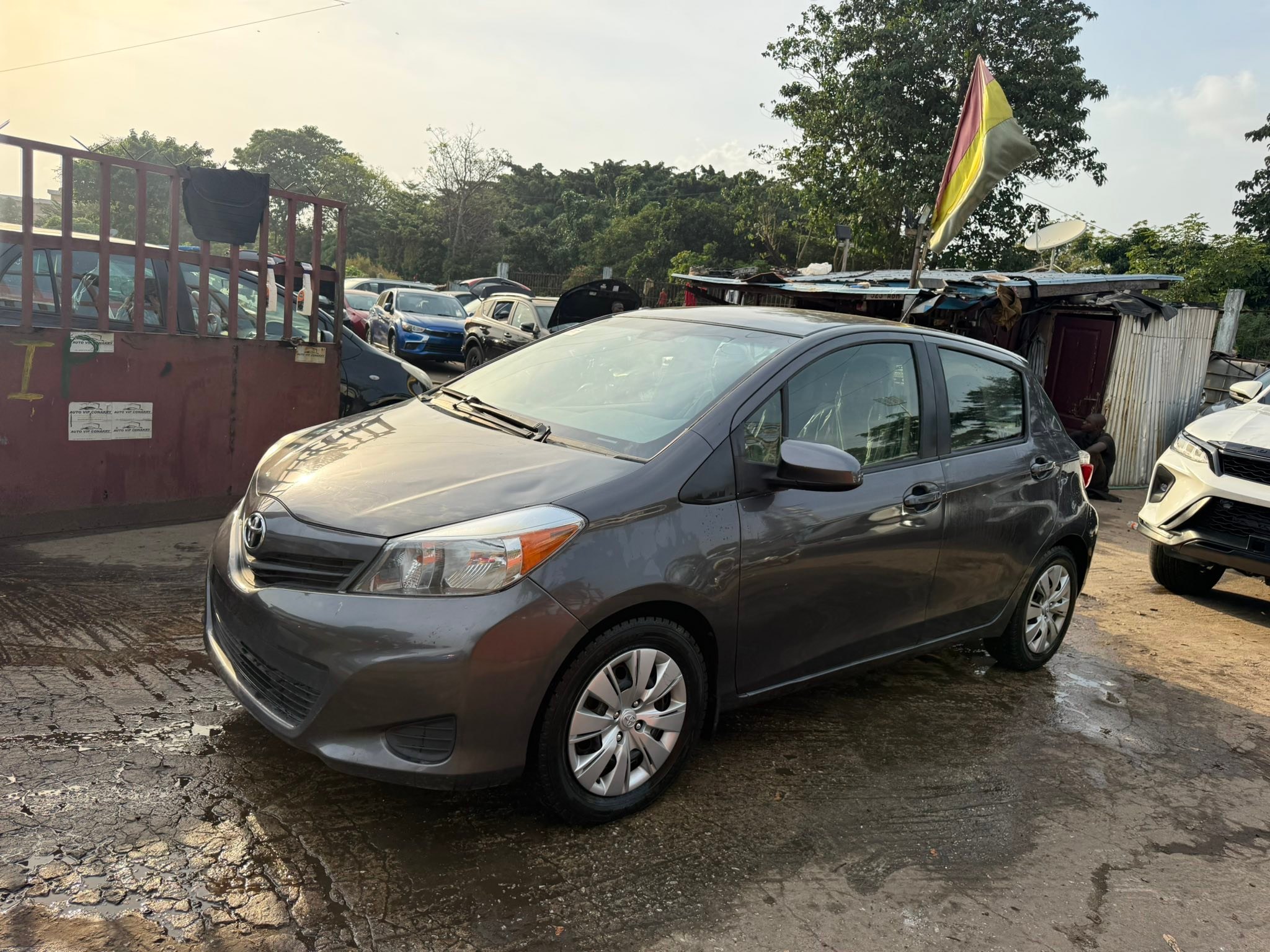 Auto Vip Conakry Facebook ad: Toyota Yaris