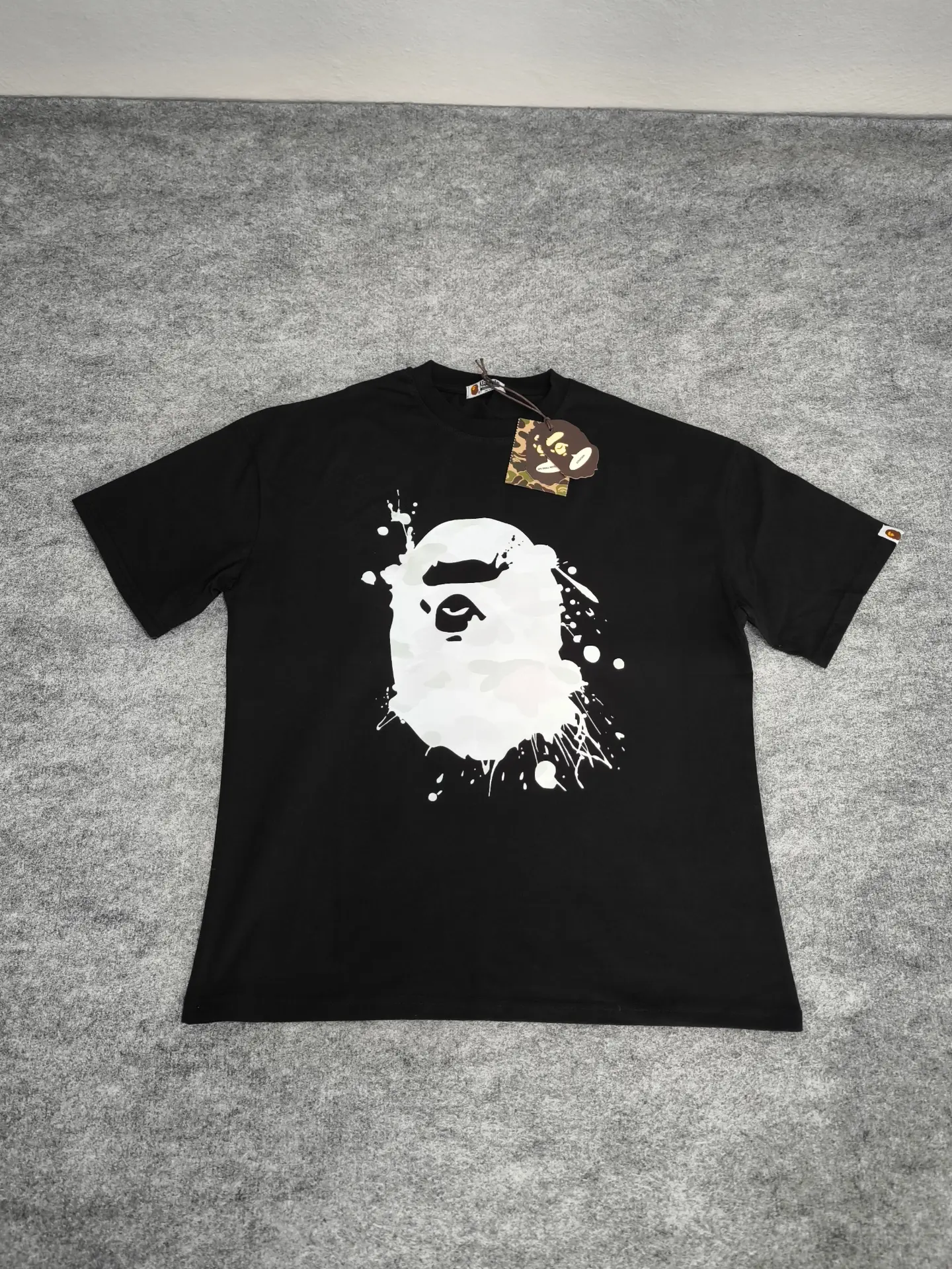 Hype Cult collection Facebook ad: Birbirinden eşsiz +500 streetwear tee sitemizde.