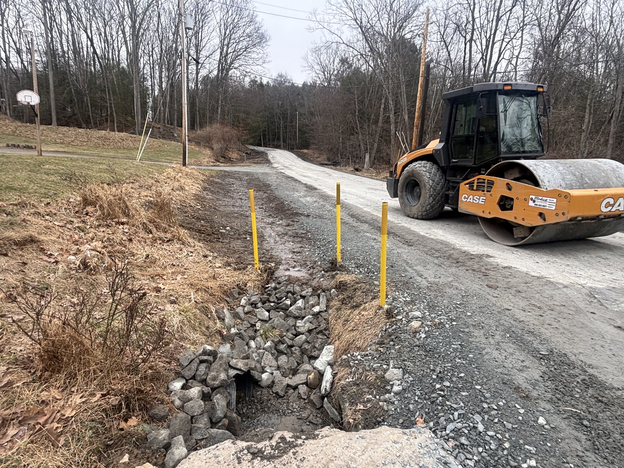 RBR Earthworks LLC Facebook ad: Is your driveway/roadway looking a little rough these…