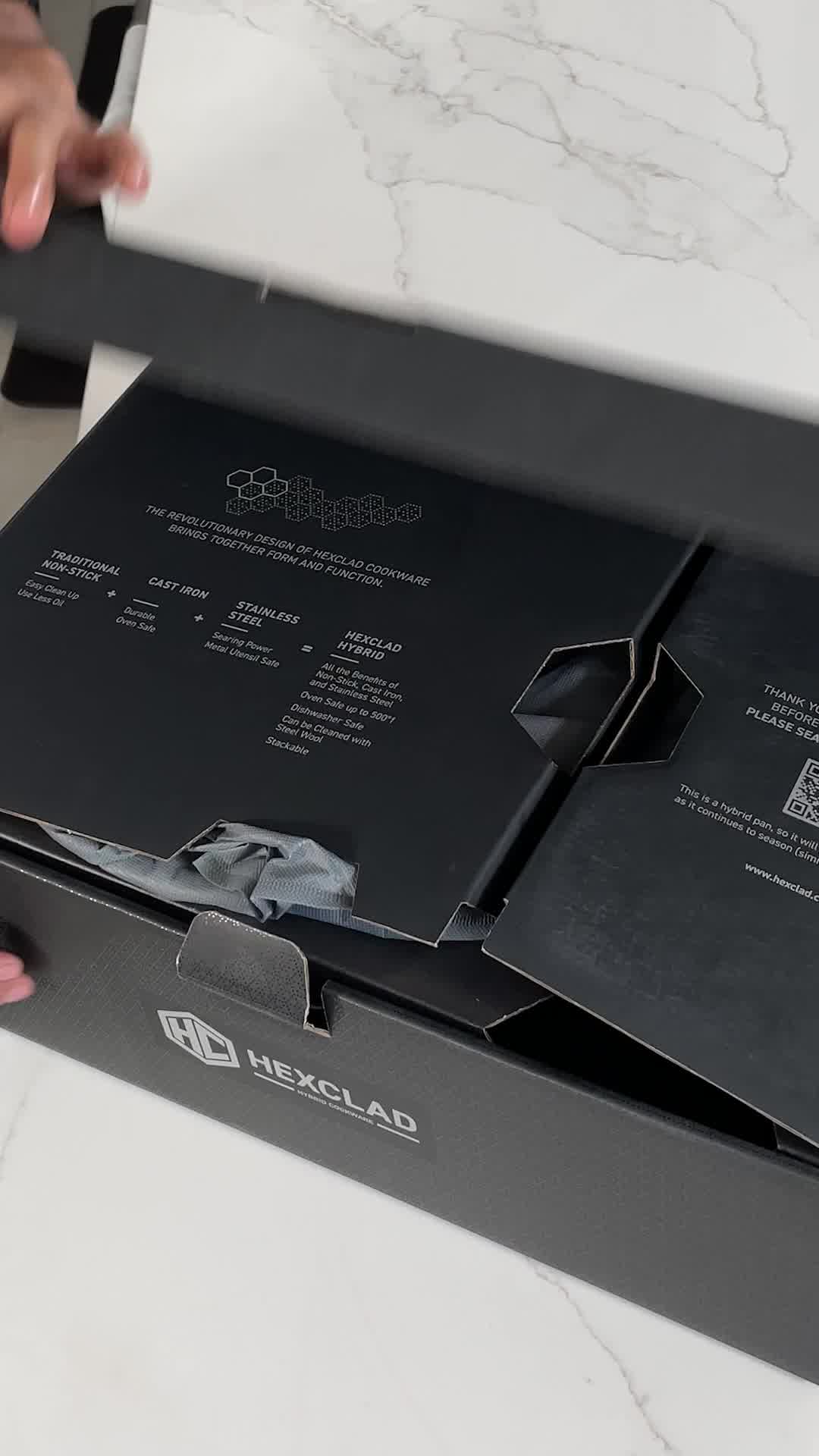 HexClad Facebook ad: Cookware Designed For Life