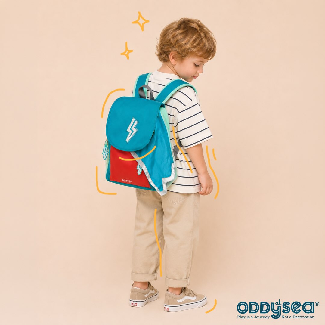 Oddy at sea Facebook ad: Pack. Learn. Explore.