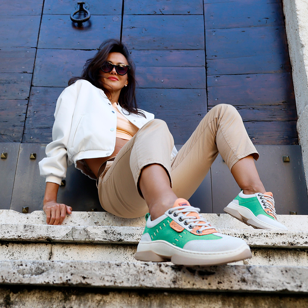 MAG Creative Footwear Facebook ad