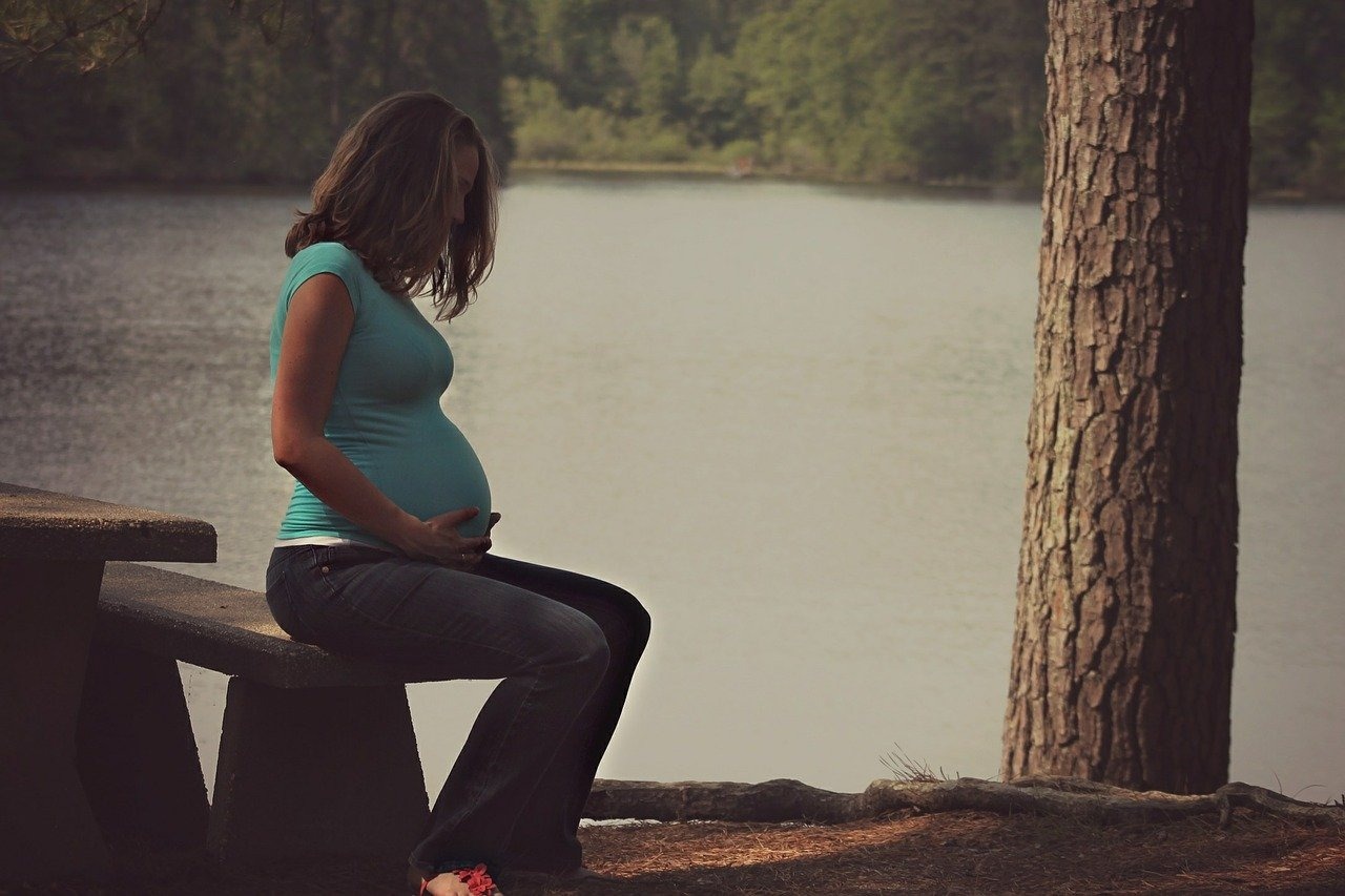 Anderson Alexander Facebook ad: Current & Former Pregnant Workers Click to Learn More