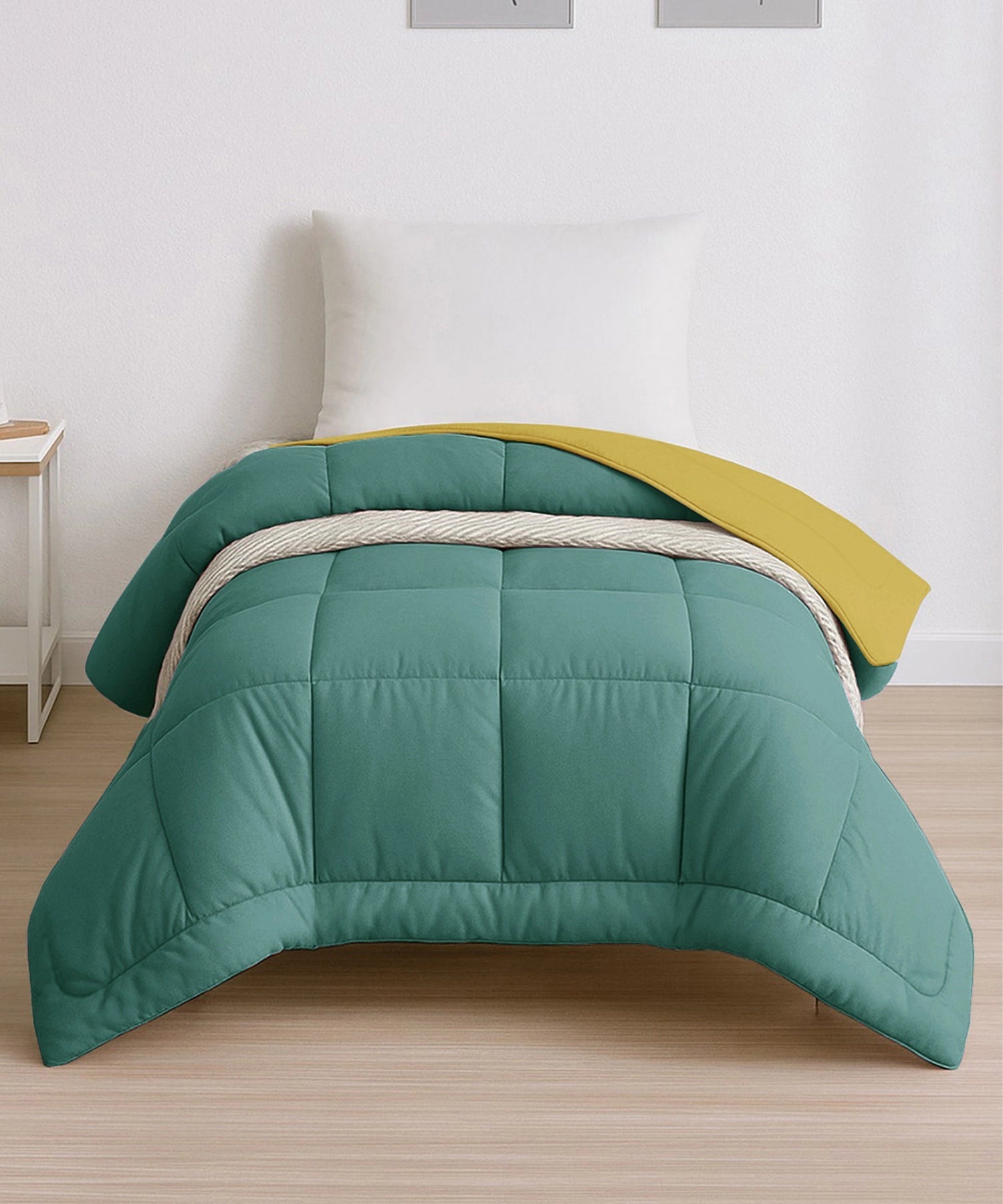 myTrident.com Facebook ad: Bring home mytrident Bedsheets, towels, Comforters & robes…