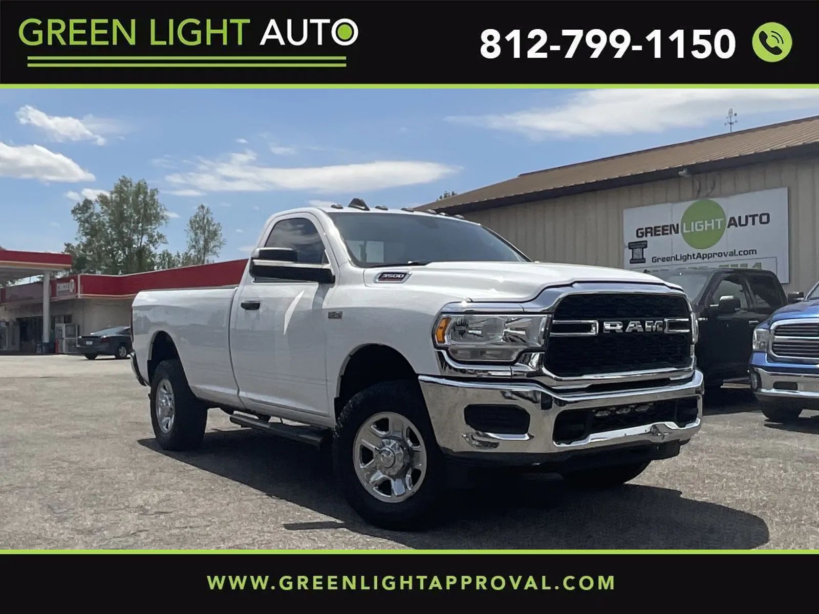 Green Light Auto Facebook ad