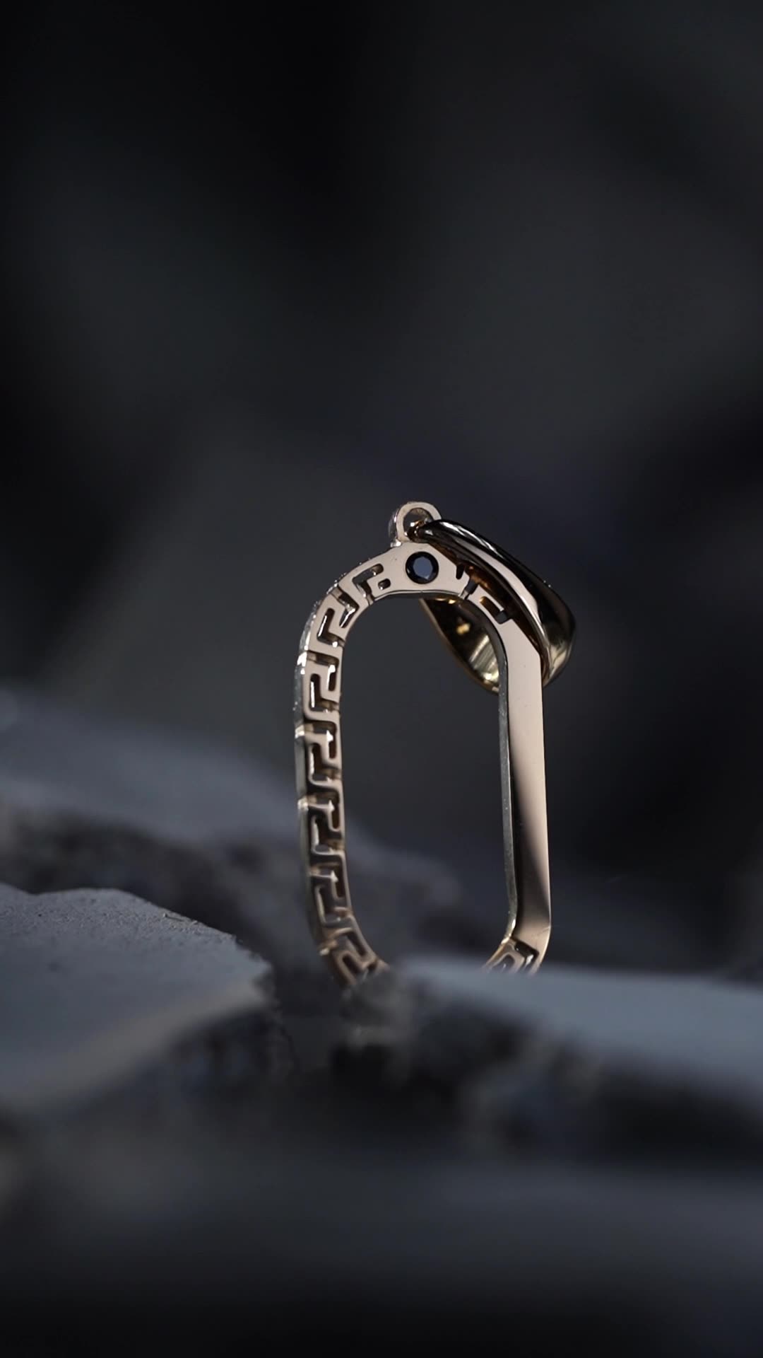 Esmeraldas Colombia 1 Facebook ad: ¡LUCE LAS COLECCIONES DE JOYAS MÁS EXCLUSIVAS DEL…