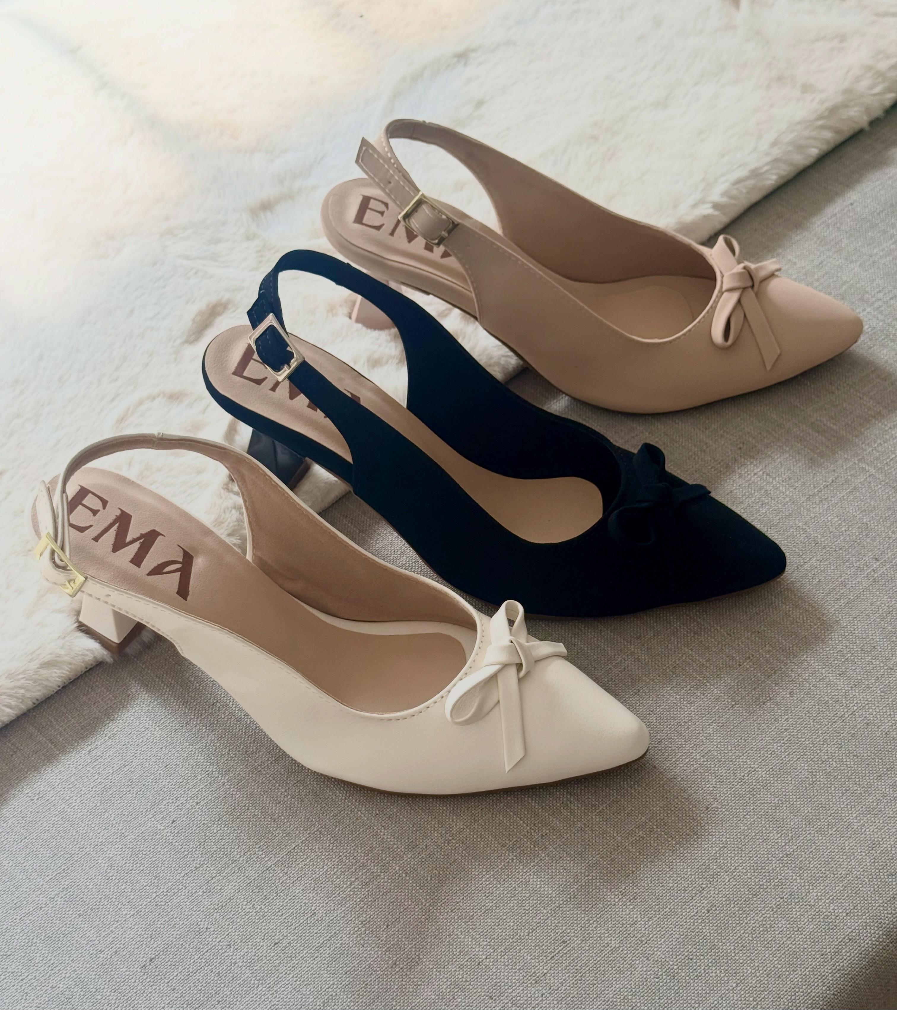 Emashop Facebook ad: Stilettos que te harán sentir cómoda y elegante…