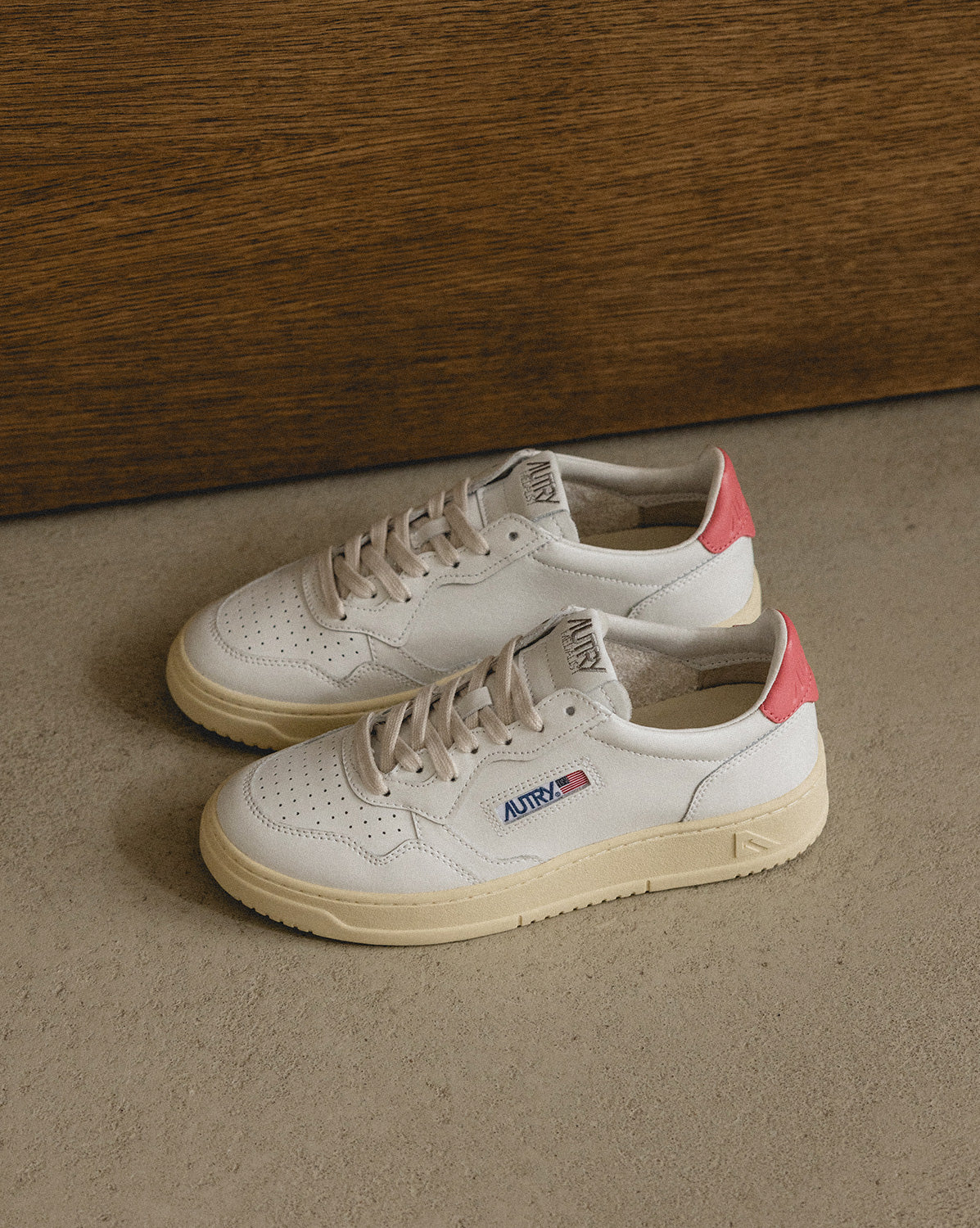 Asphaltgold Facebook ad: Step up your Sneaker Game!