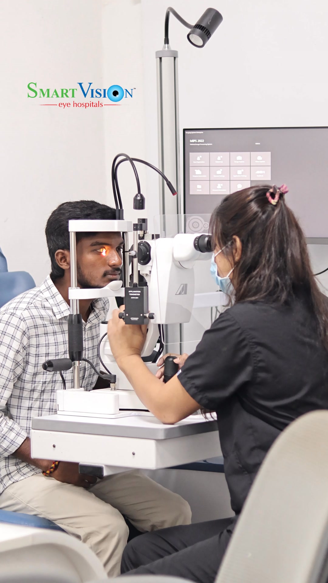 SmartVision Eye Hospitals Facebook ad: Freedom from Glasses!