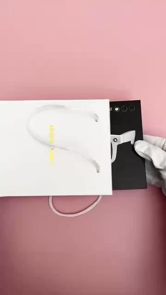 Yettyjaygadget Facebook ad: Meet the Future with AI Smart Glasses!