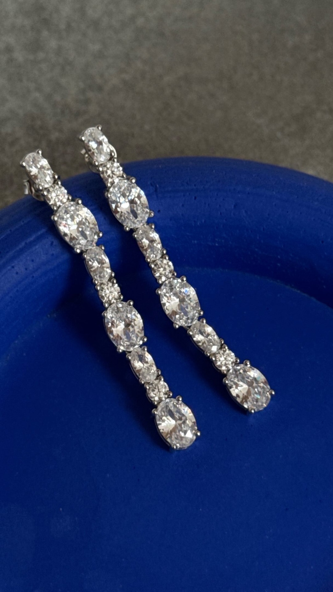 CLEOR Facebook ad: Ton signe pour commencer à porter des bijoux…