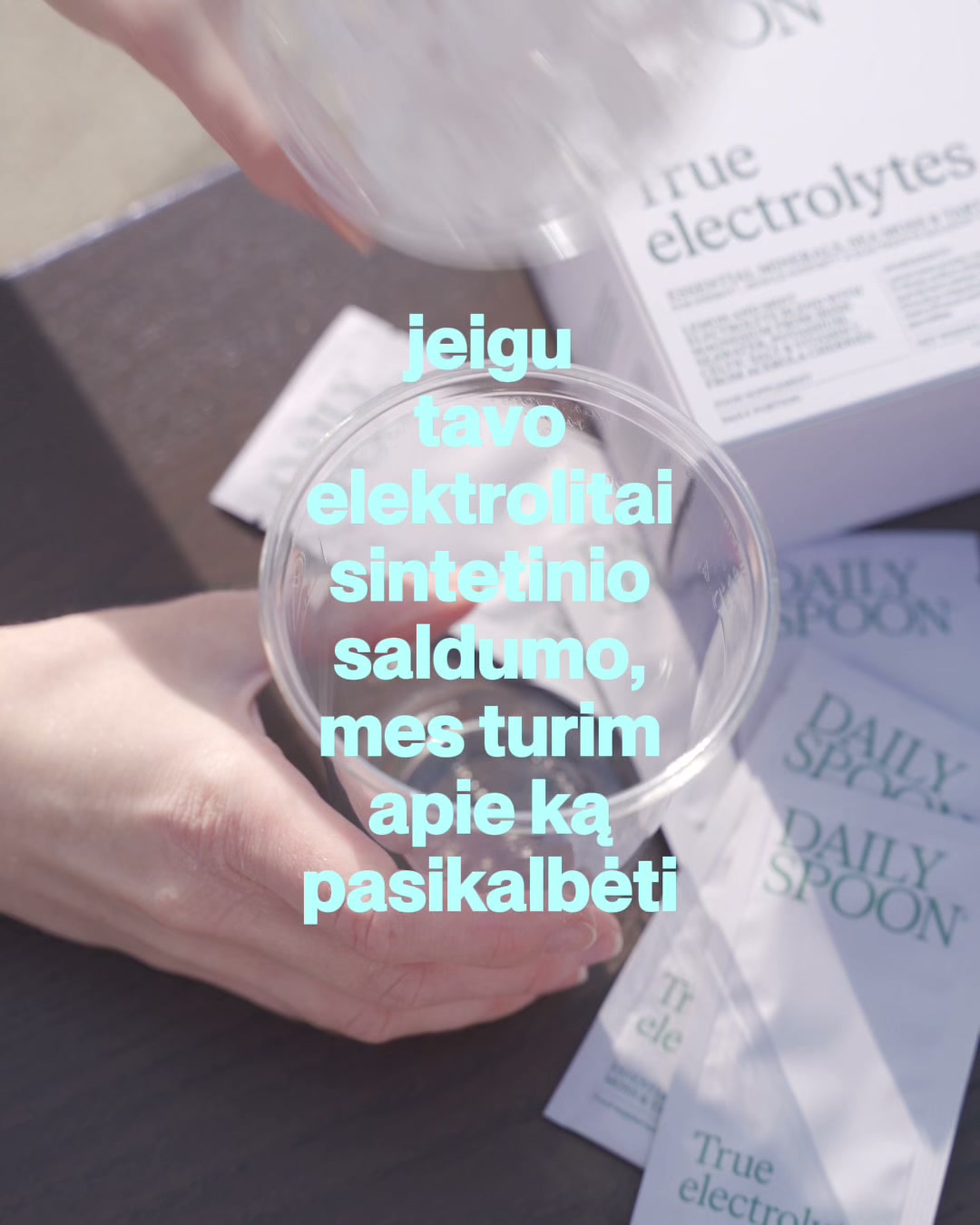 Daily Spoon Facebook ad: ELEKTROLITAI BE SINTETINIO SKONIO