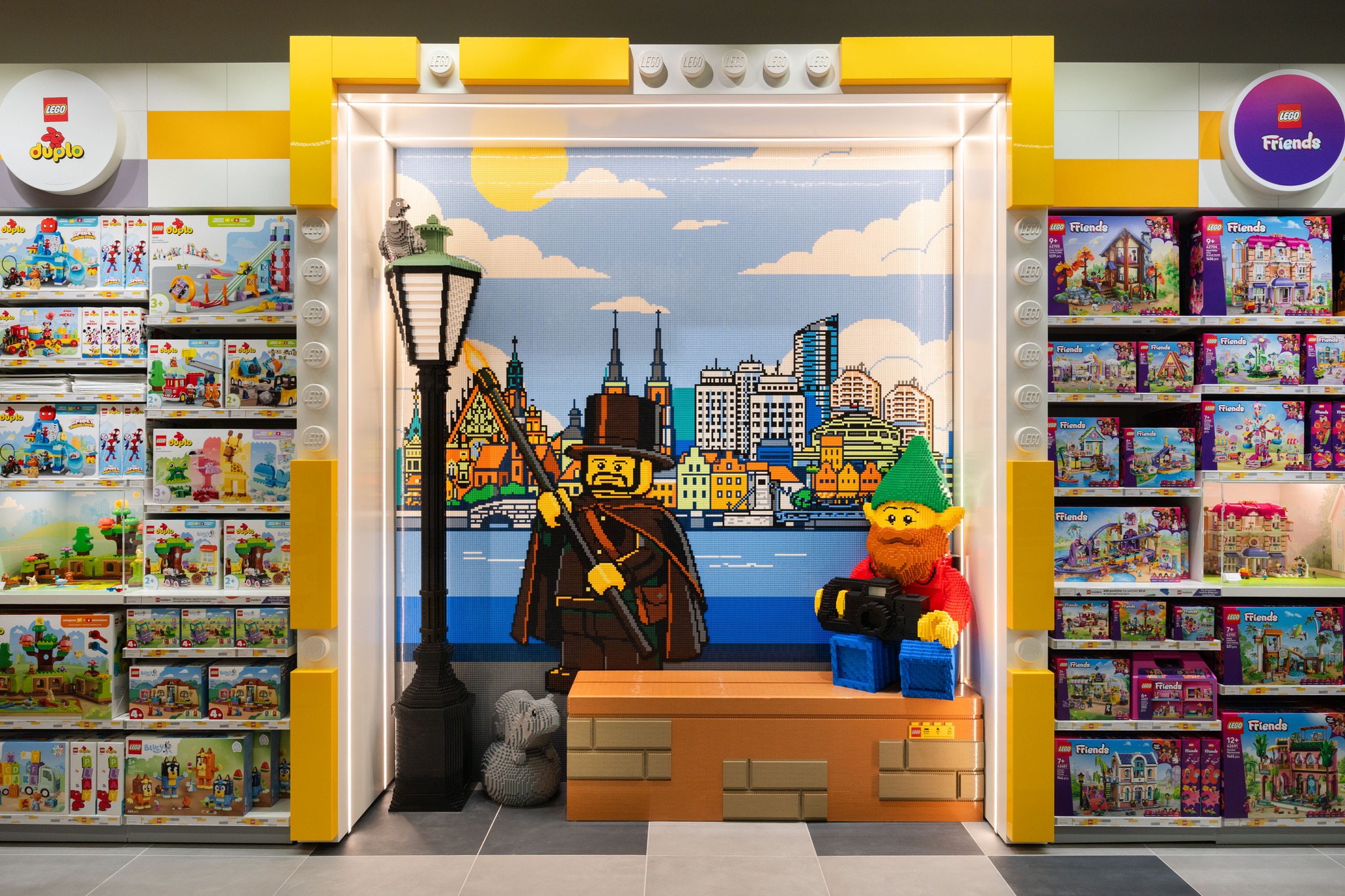 LEGO Facebook ad