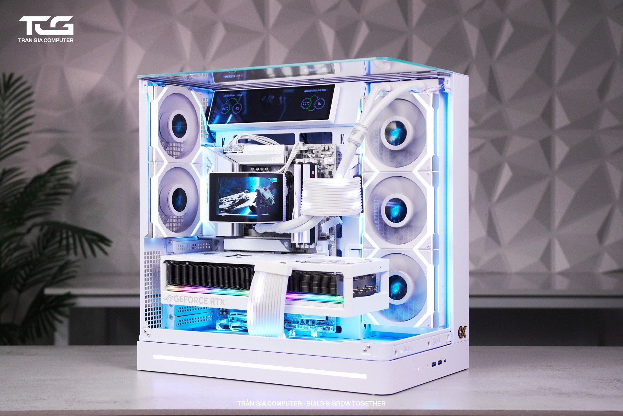 Trần Gia Computer Facebook ad: HI-END GAMING FUTURISTIC vs RYZEN 9 9950X3D +…