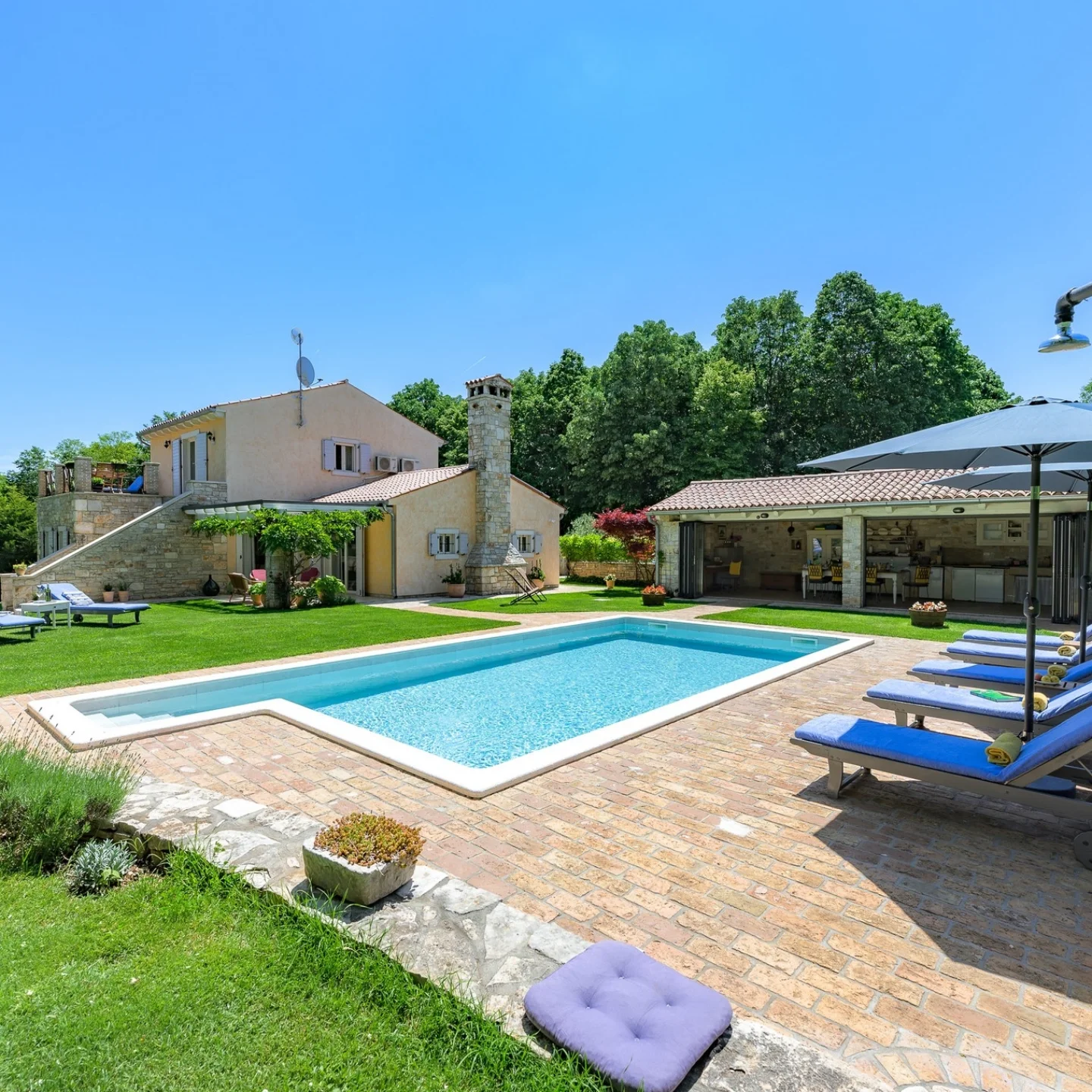 Adria Villas Facebook ad: Escape to Villa Lipa, where Istrian charm meets…