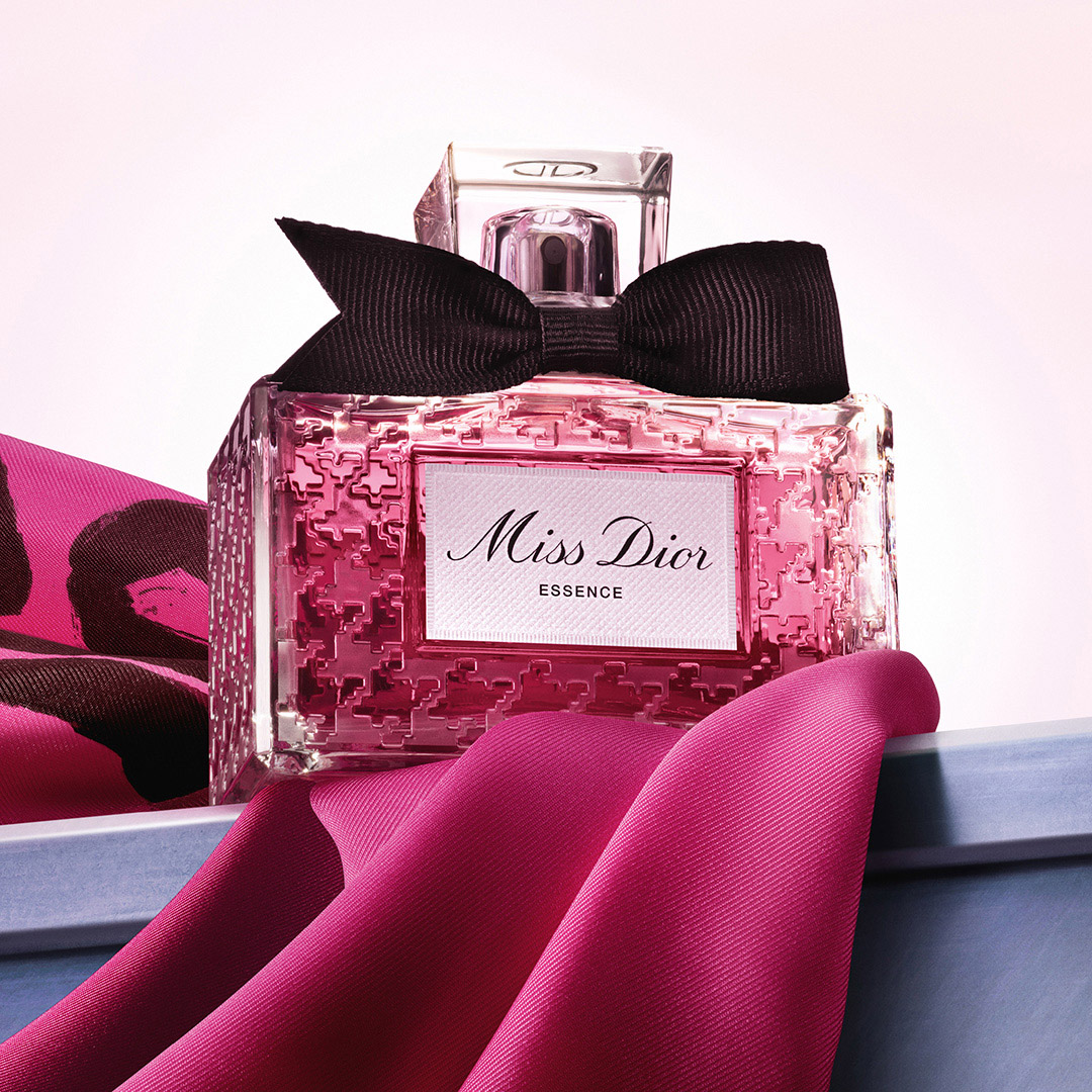 Dior Facebook ad