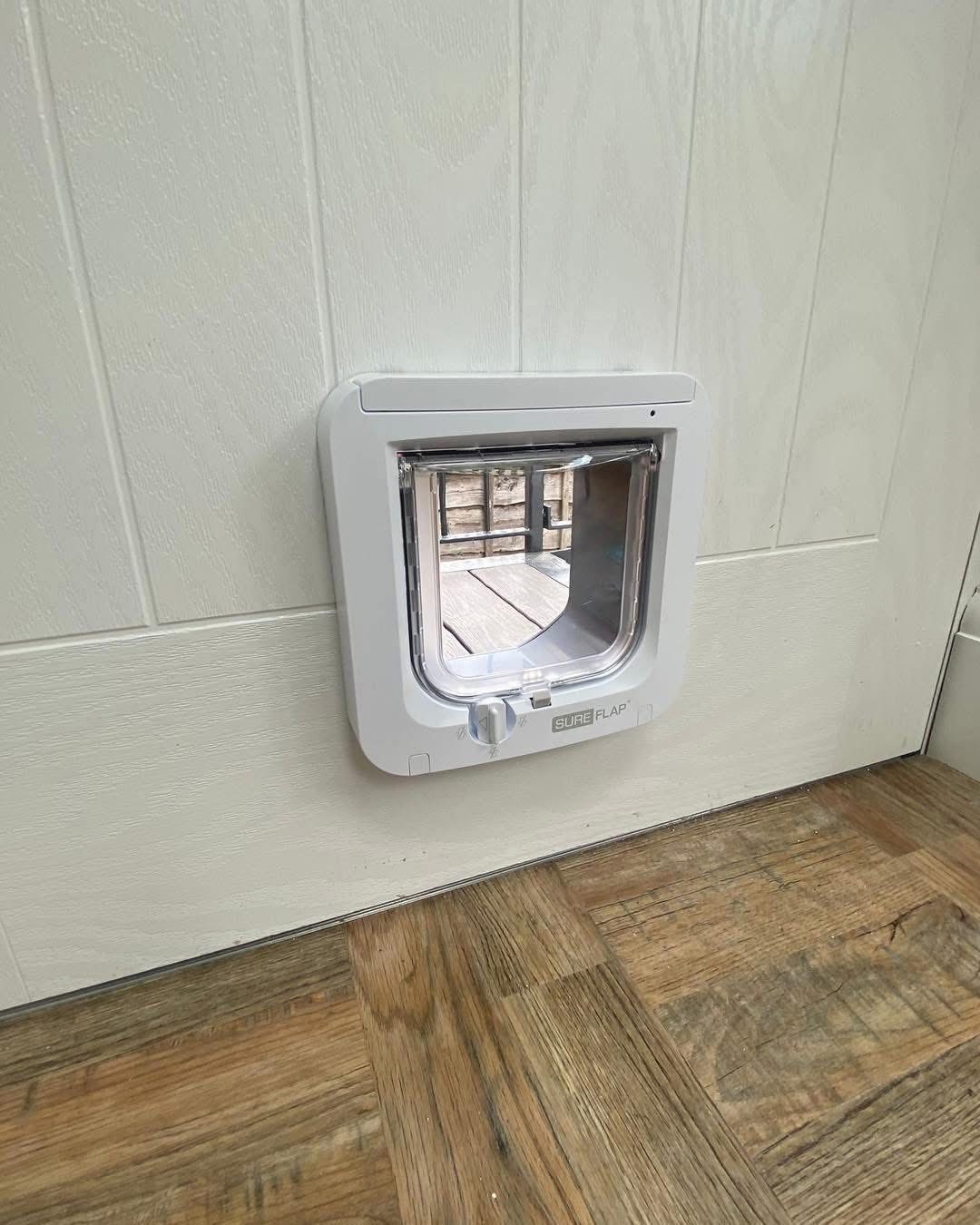 That Cat Flap Company Facebook ad