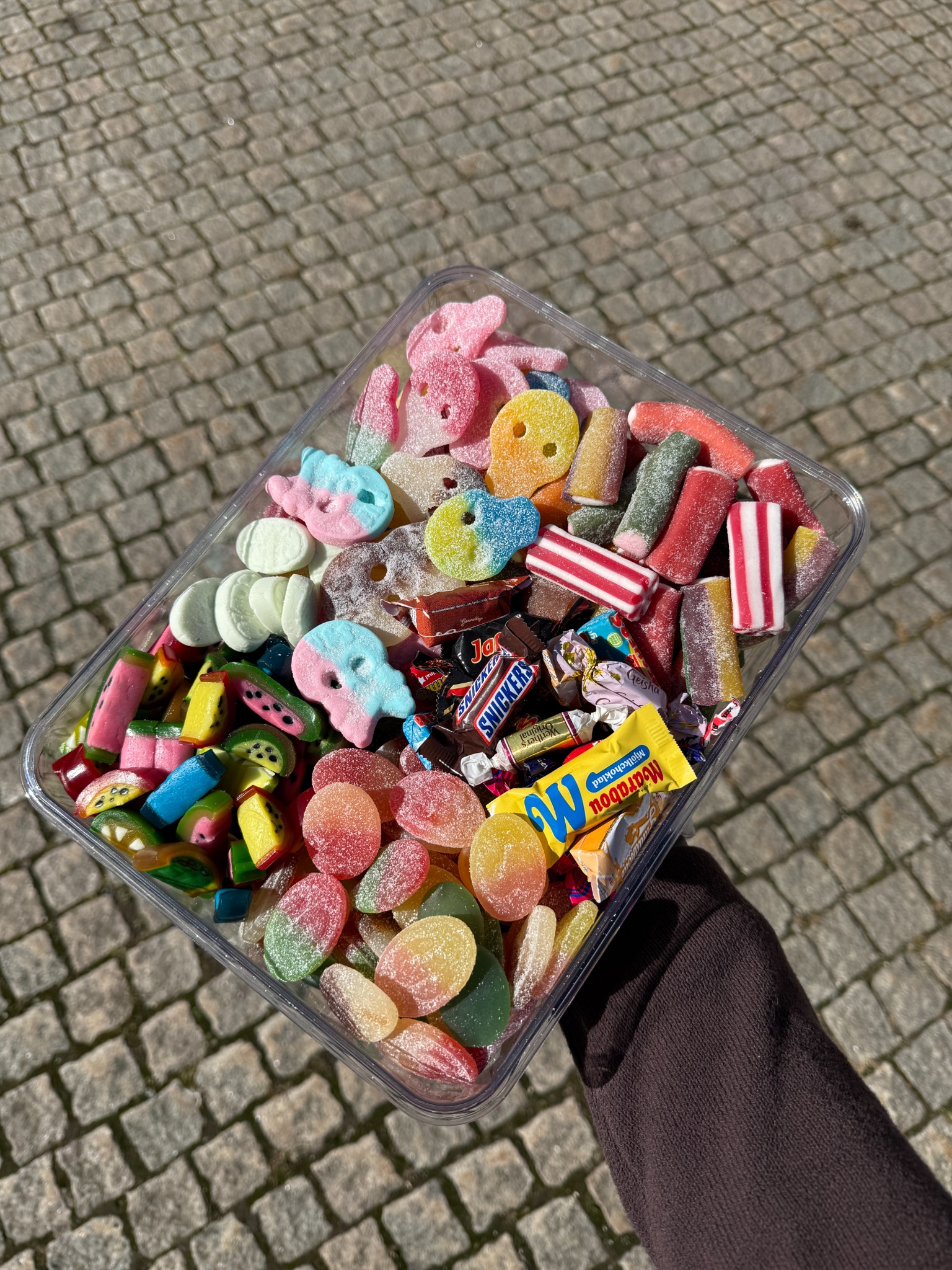 Swedishcandybros Facebook ad: Pick & Mix Swedish Candy