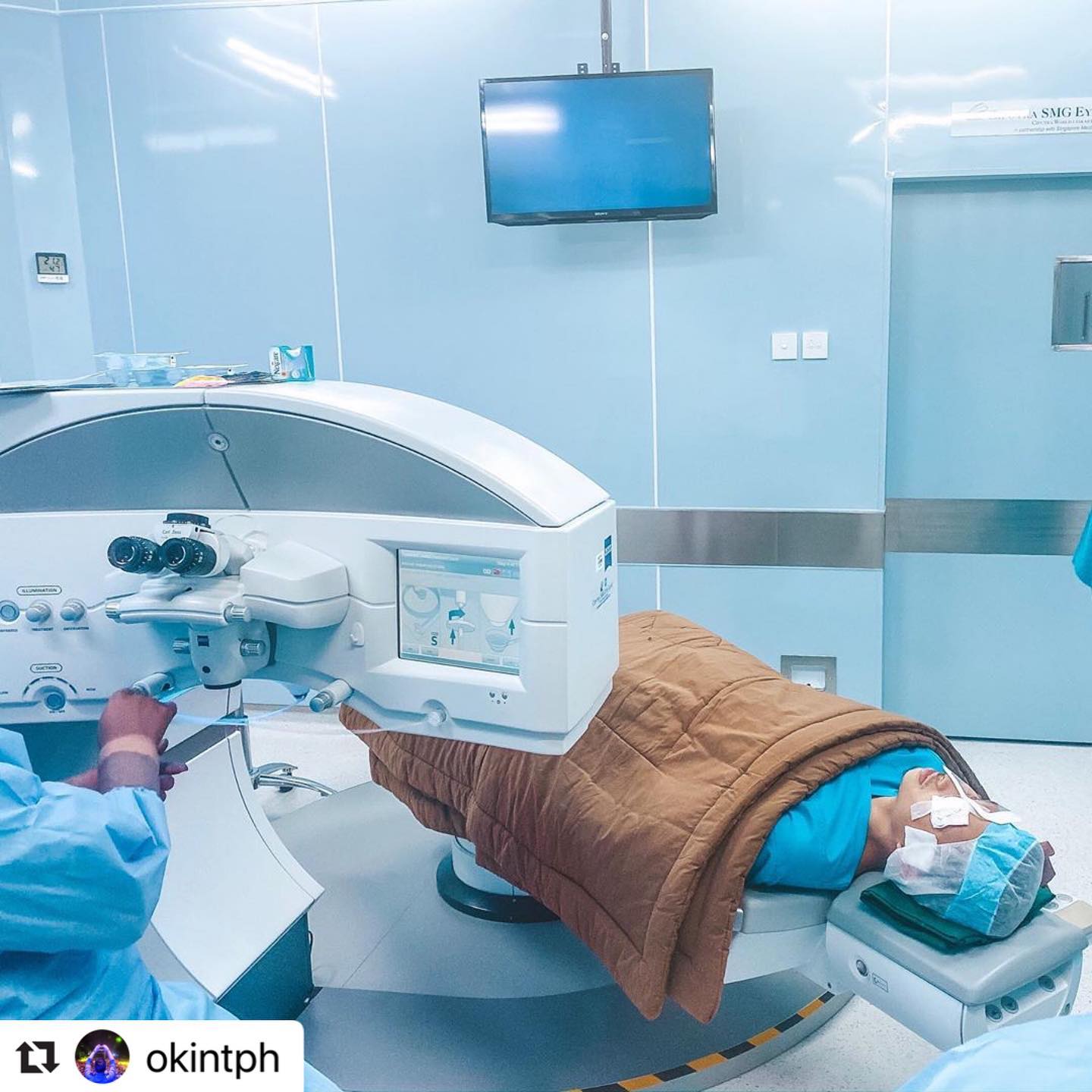 Ciputra SMG Eye Clinic Facebook ad: LASIK Mata ReLEx SMILE All In + menginap di Hotel bintang…