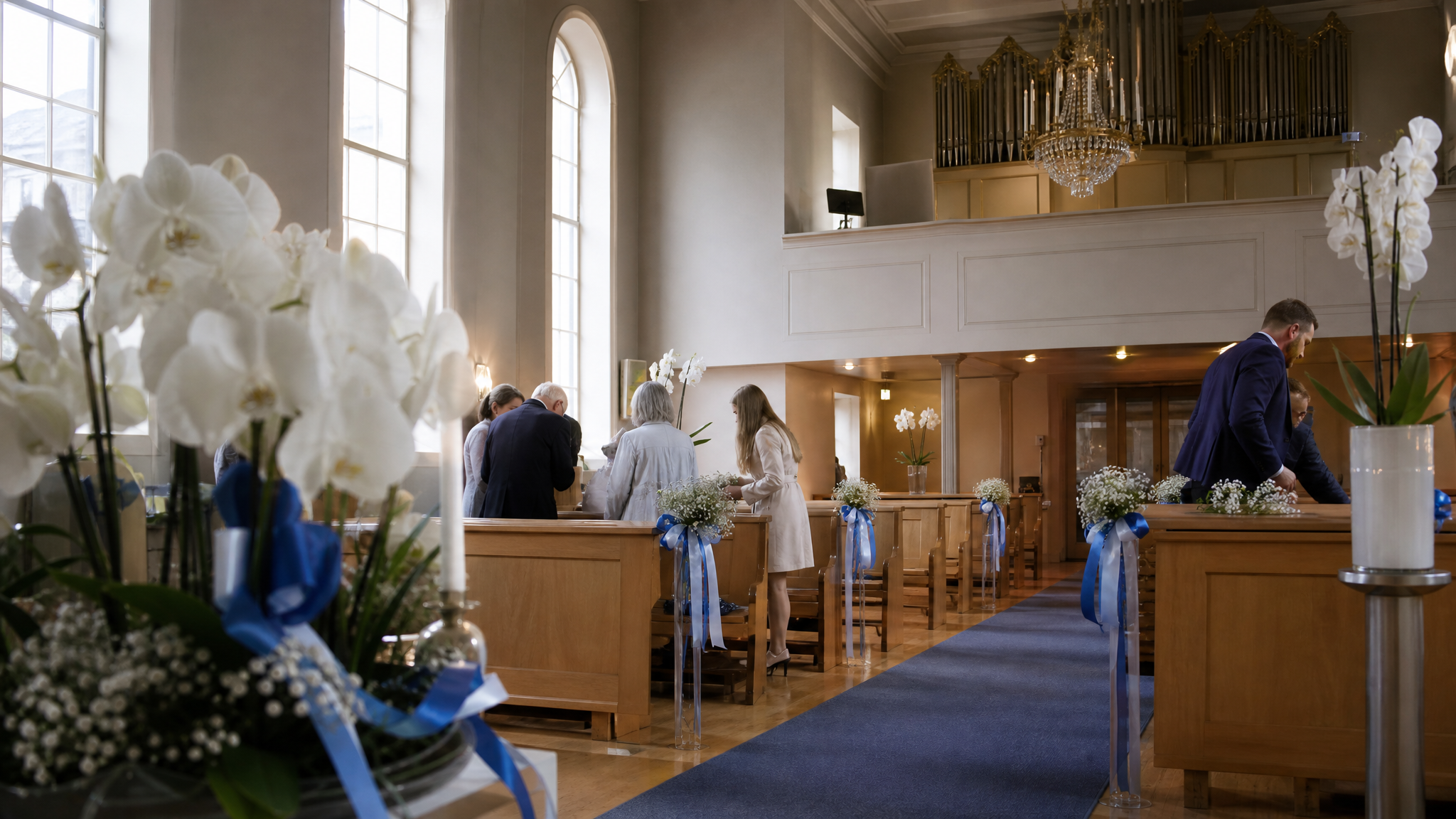 Norske Skjønnhetsmagasinet Facebook ad: Hun er 61 år gammel. men under barnebarnets dåp trodde en…