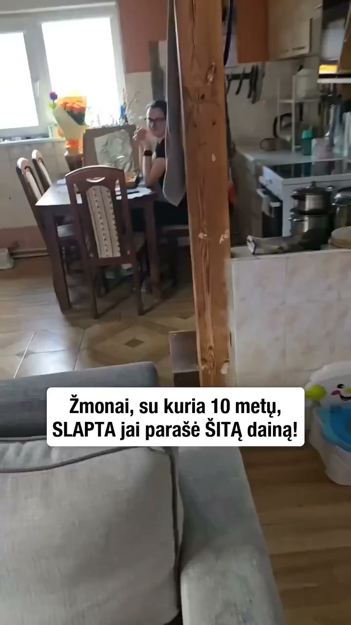 Taleintune Facebook ad: Žmonai, su kuria kartu jau 10 metų.