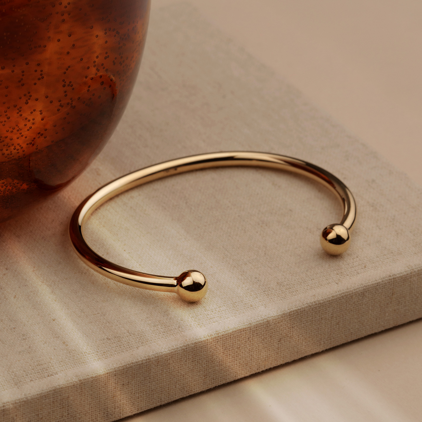 William May Jewellers Facebook ad