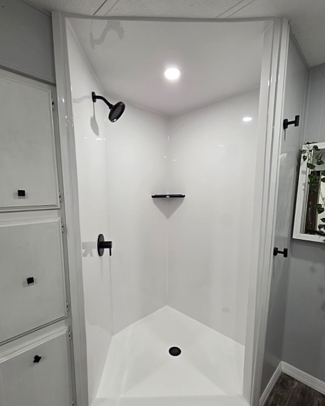 Love Your Bath Facebook ad: Bathroom Remodeling Company in Florida | Love Your Bath