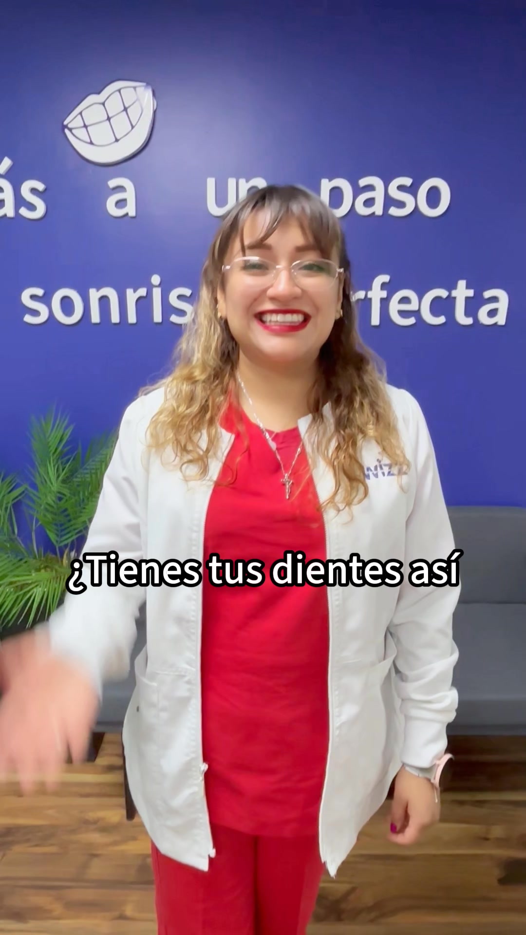 Wizz México Facebook ad: Ortodoncia Invisible a un precio accesible | Más cómodo…