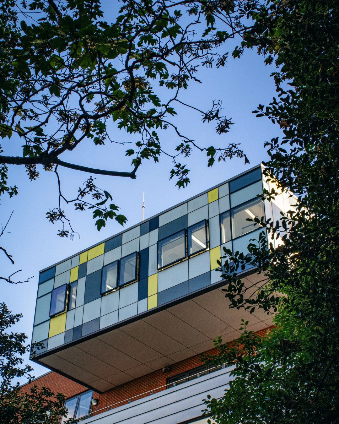 Middlesex University Facebook ad