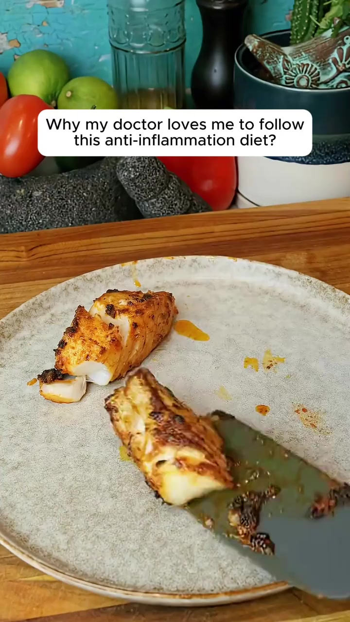 Lucy Adams Facebook ad: Doctor Recommended This For Inflammation