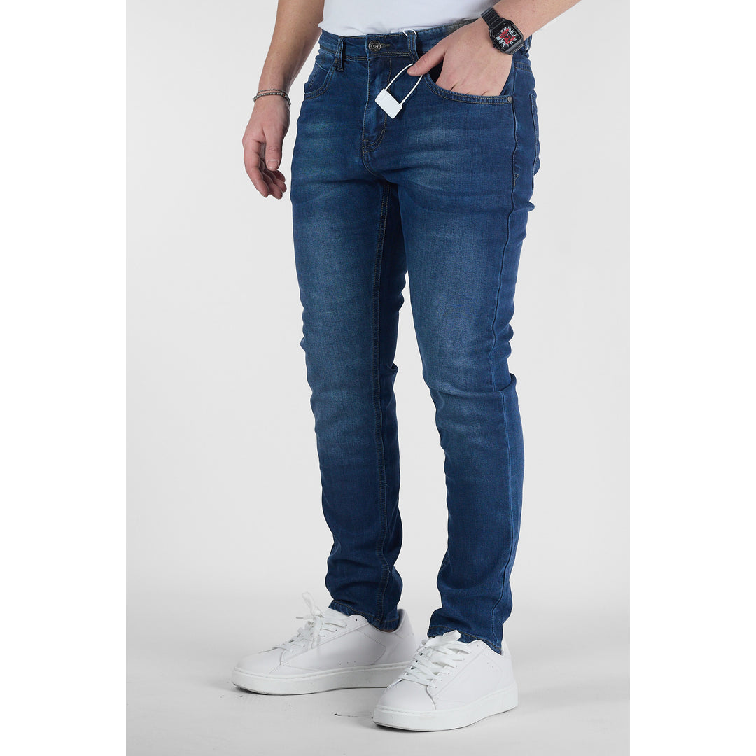 Three Brothers Formia Facebook ad: - JEANS ELASTICIZZATI 2 PZ €50