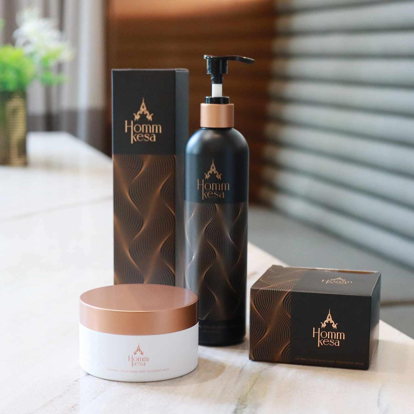 OnnBaby - Beauty, Lifestyle & Fine-Dining Facebook ad