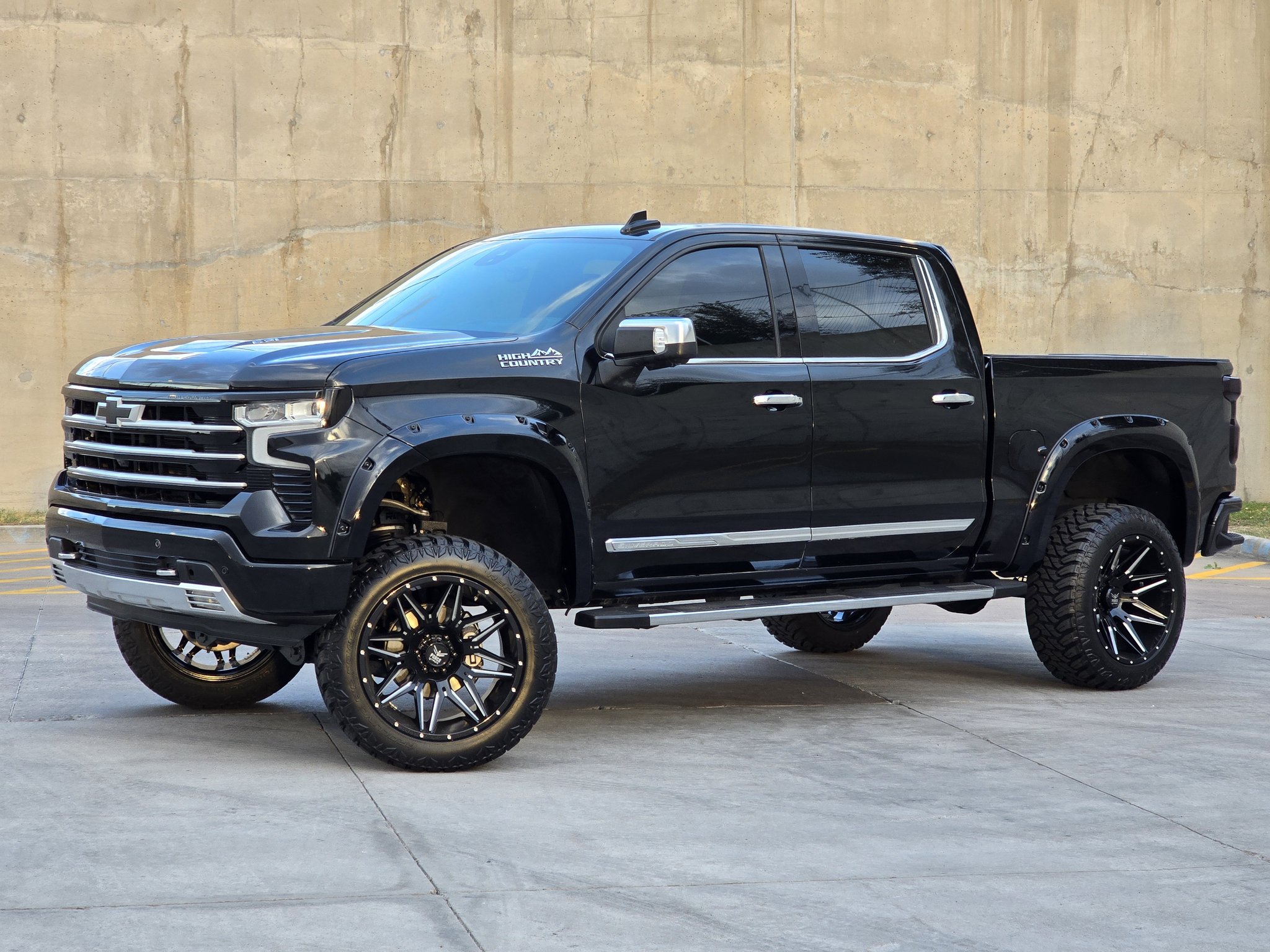 Truck Kings Facebook ad: Used Trucks Dealership In Denver, CO | Truck Kings