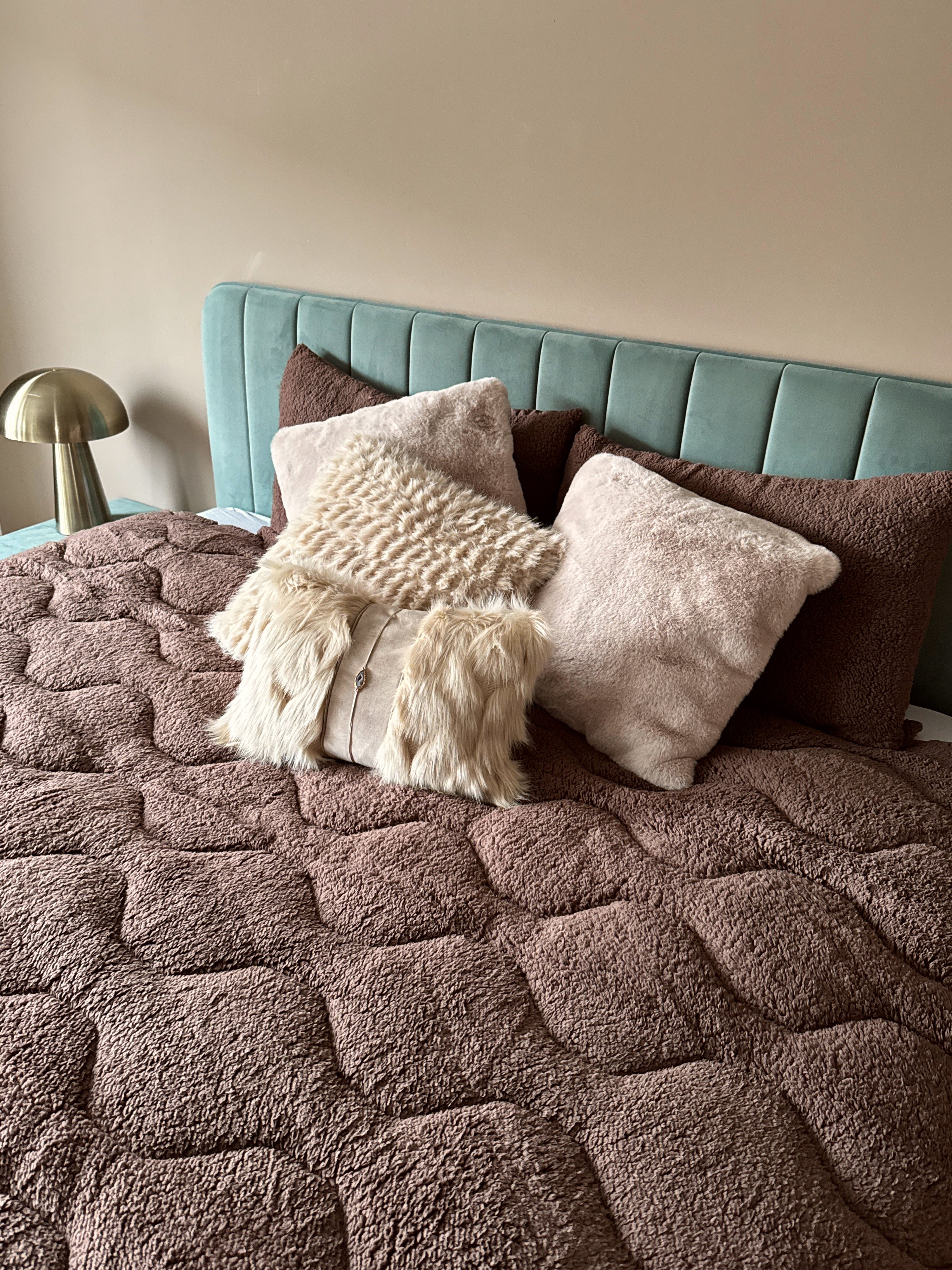 Thehappybed.de Facebook ad
