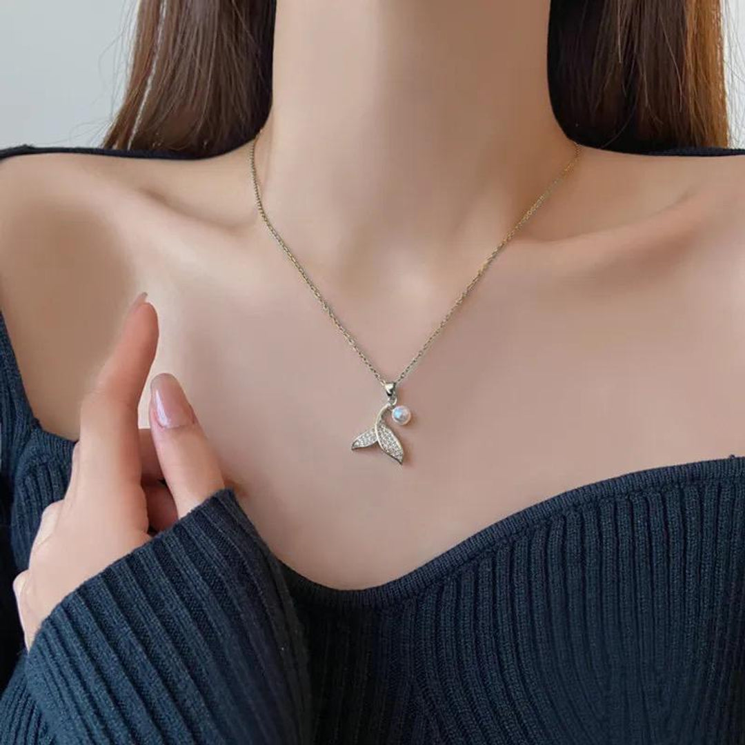 Jewelsmarscom Facebook ad: Beach Girls, This Collection Was Made For You