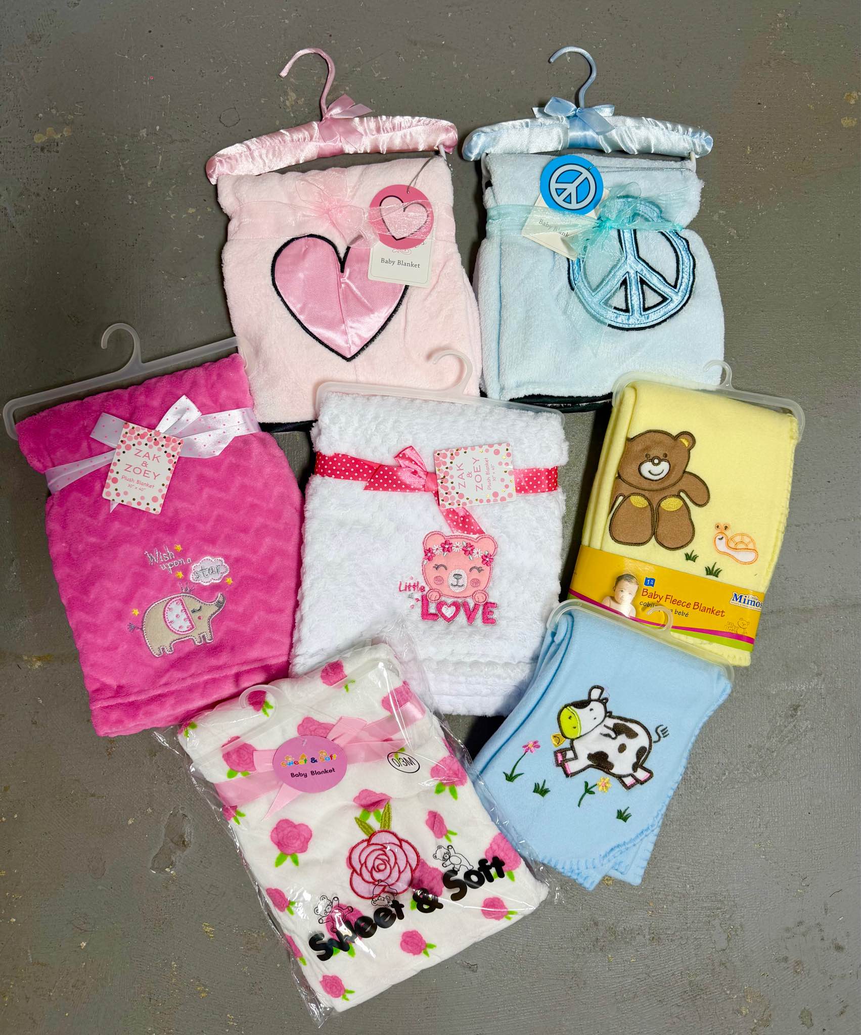 Laurent Bitton Facebook ad: Stock lot of baby blanket different styles take all one…