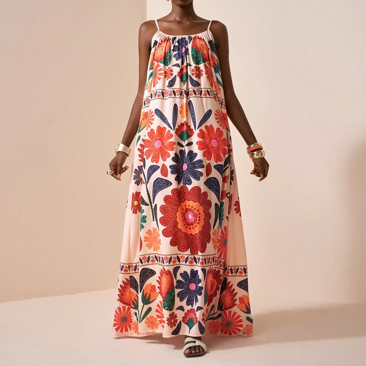 SHEIN JAPAN Facebook ad: SHEINでトレンドのレディースドレスを発見、多彩なスタイルを今季も探そう