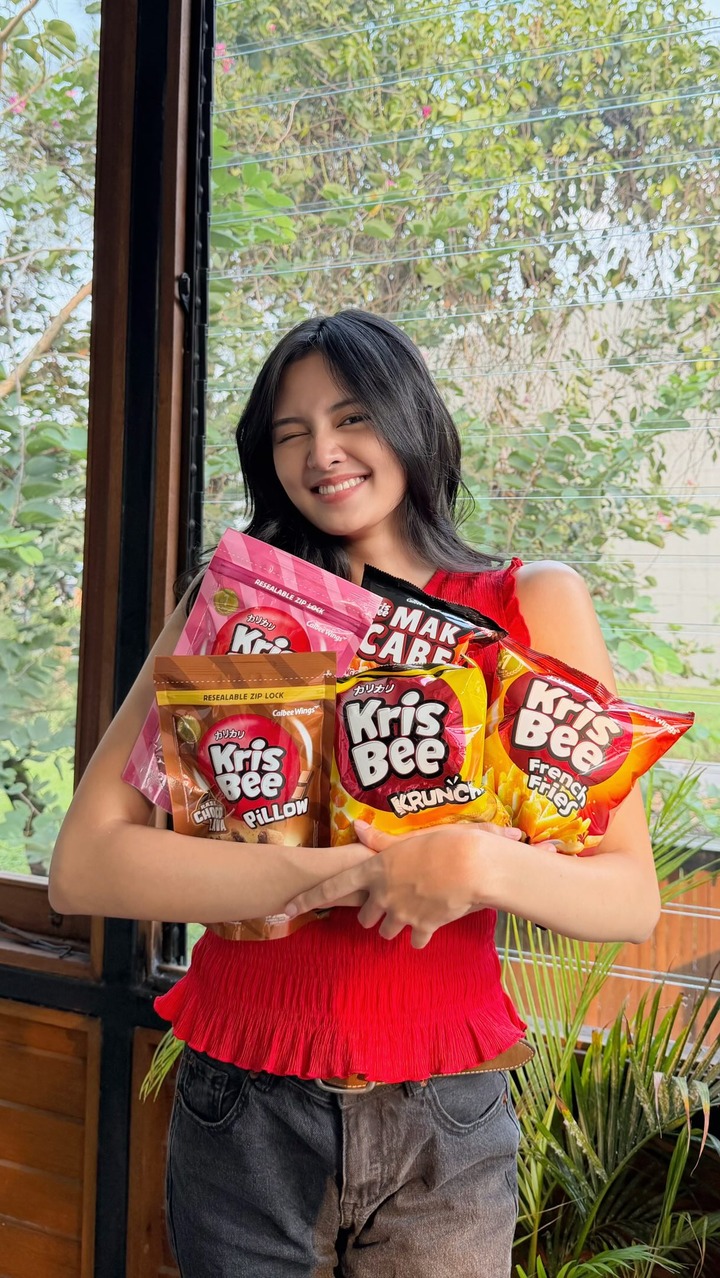 Krisbee Facebook ad: Wahh, Gizelle lagi spill snack favoritnya nih!
