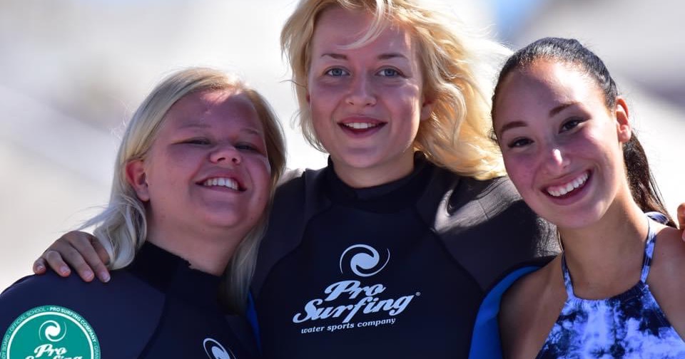 Pro Surfing Company Facebook ad: ProSurfing es la escuela lider en Maspalomas en…