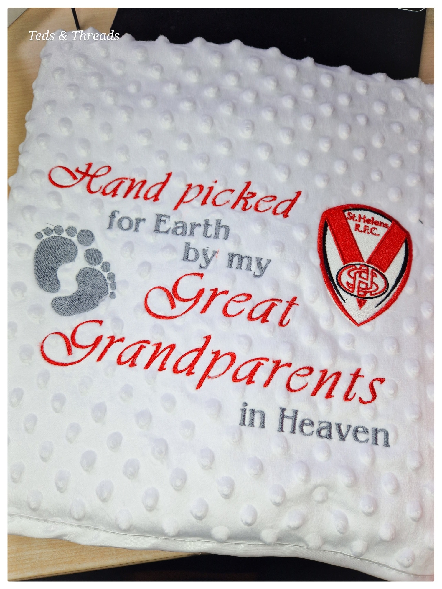 Ted's and Threads Personalised Baby Gifts Facebook ad