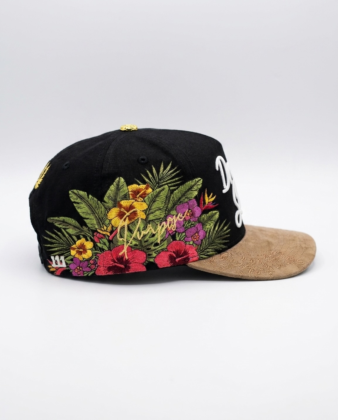 Dvniel.luu LLC Facebook ad: We know you don’t have this limited hat…