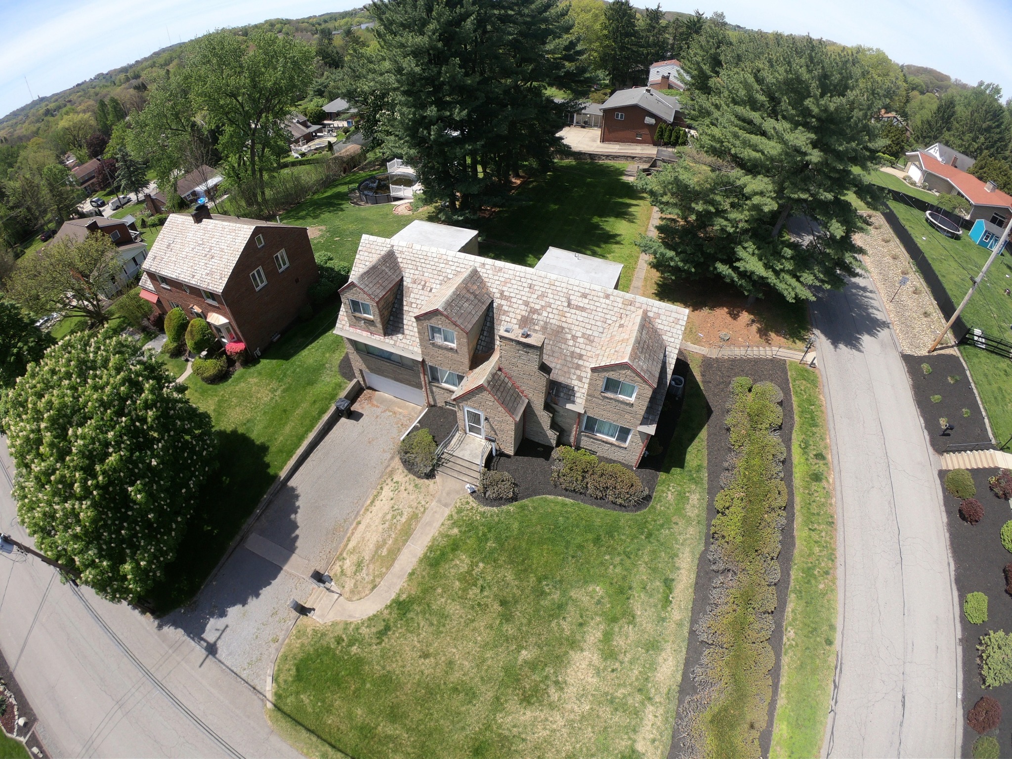 Sherman Hostetter Auctioneers Facebook ad: North Hills Real Estate Auction, Pittsburgh, PA
