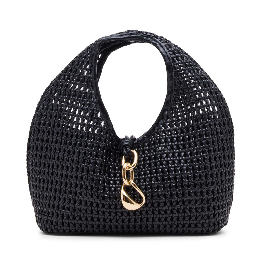 Steve Madden Middle East Facebook ad