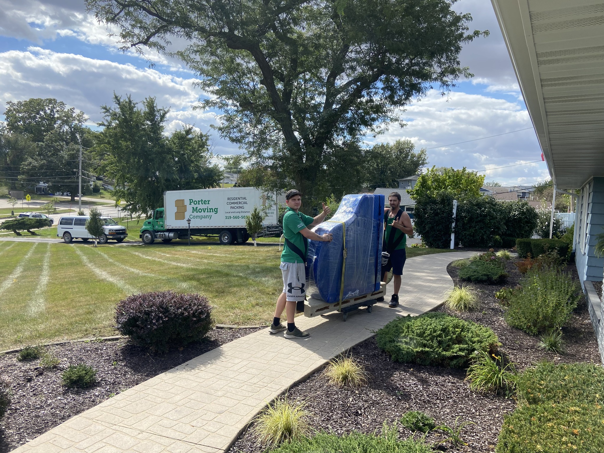 Porter Moving Company Facebook ad: Summer is one of the busiest times to…