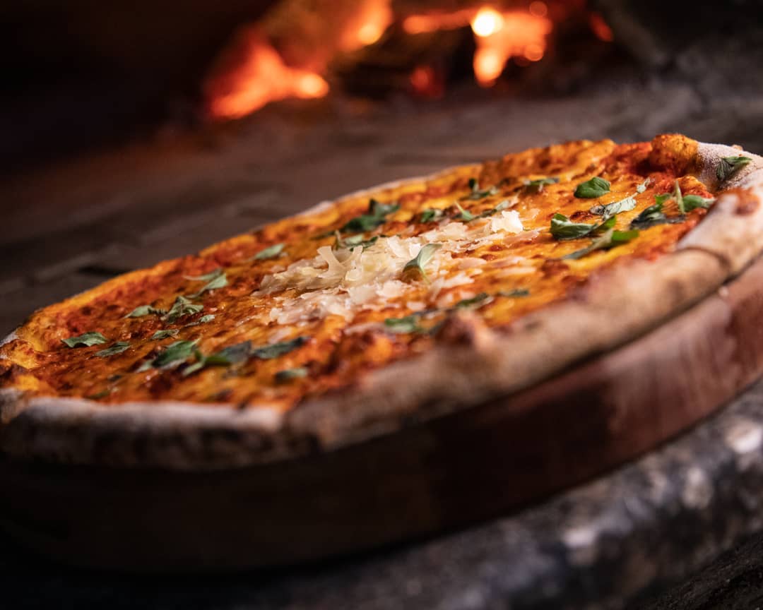 Bella Cucina Restaurant Facebook ad: Lunch @ 12-2.30!
