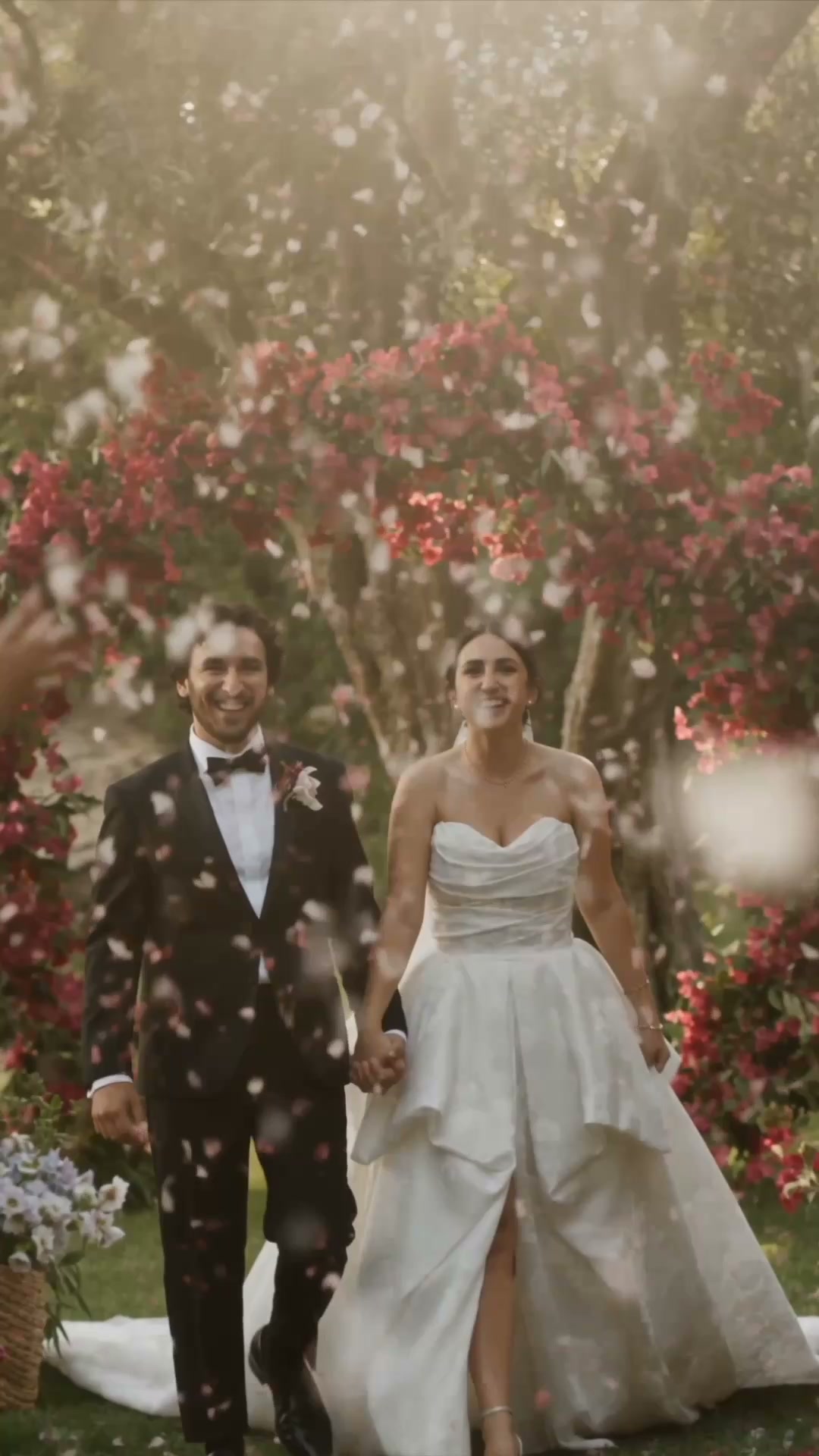Symboll Wedding Photography and Videography Facebook ad: Click Here to Check Availability! ★★★★★ 600+ 5 Star Reviews!