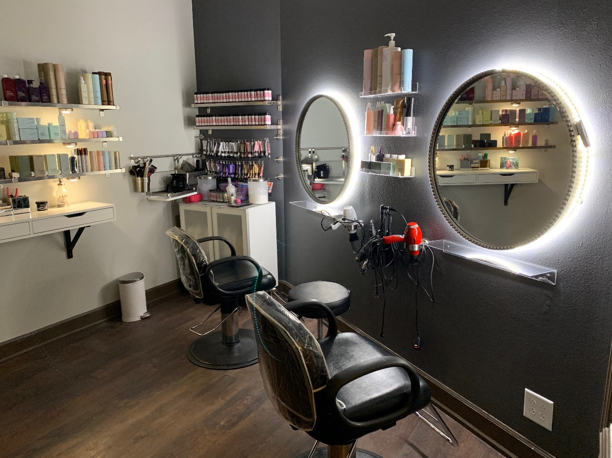 Salons by JC Oak Grove Facebook ad: Coming Soon - Salons by JC Altamonte Springs